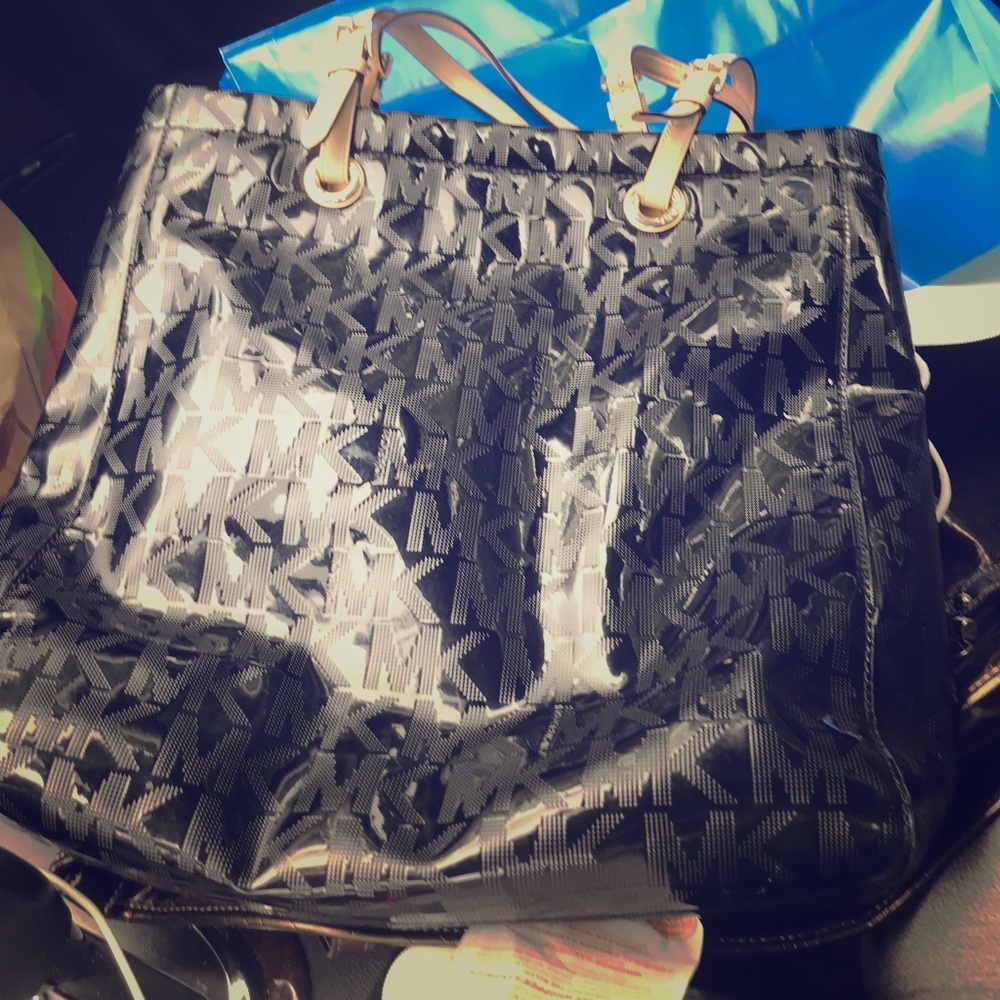 Micheal Kors Handbag